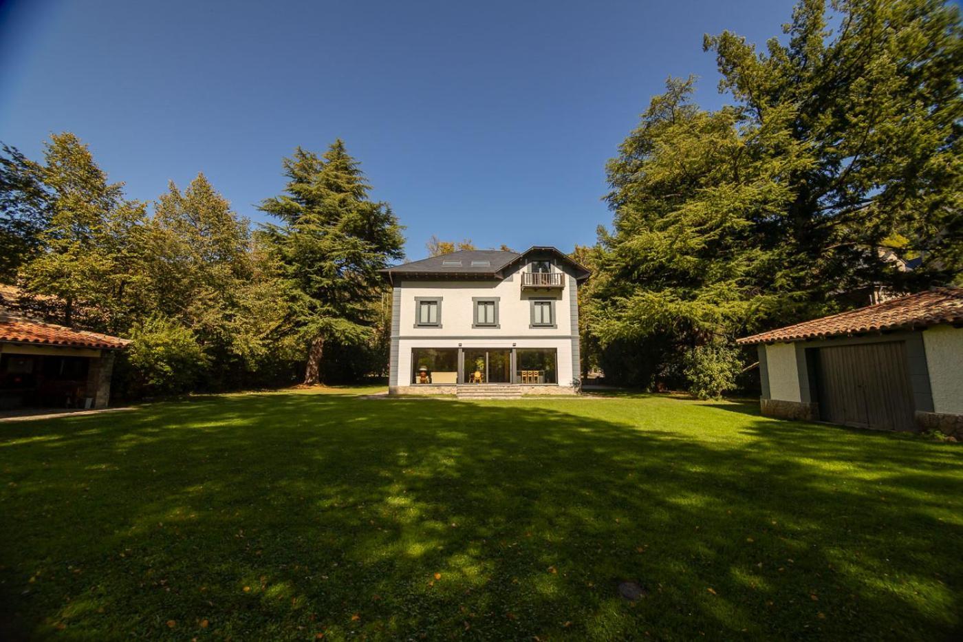 Casa Maristany Villa Camprodon Exterior photo